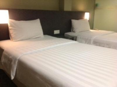 Nouvelle Hotel Johor Kulai Extérieur photo